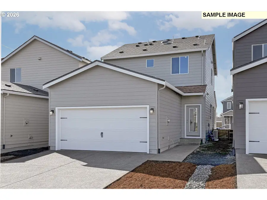 1111 Parkside Ave, Woodburn, OR 97071 - #3