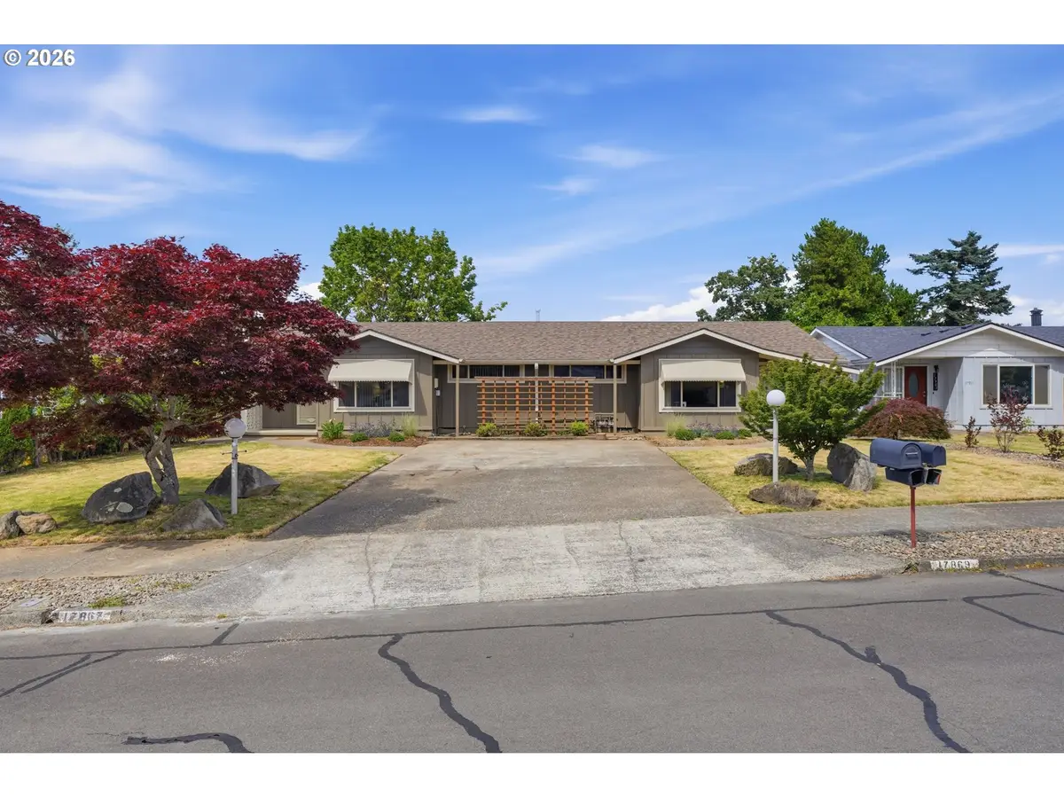 17867 NE Wasco St, Portland, OR 97230 - #1