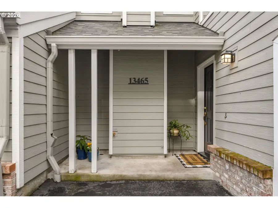 13465 SW Summerwood Dr, Tigard, OR 97223 - #2