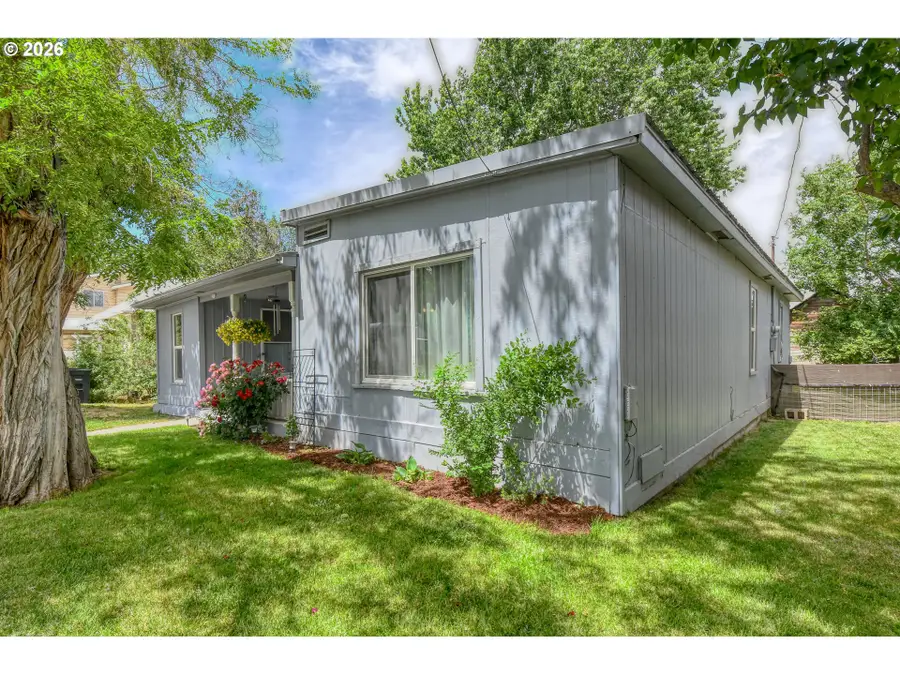 237 SW 2nd St, Pilot Rock, OR 97868 - #2