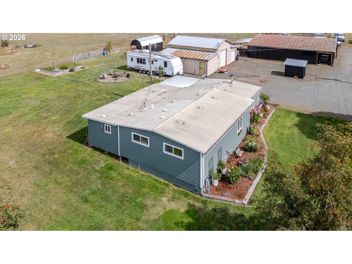 36263 Airport Dr, Lebanon, OR 97355 - #1