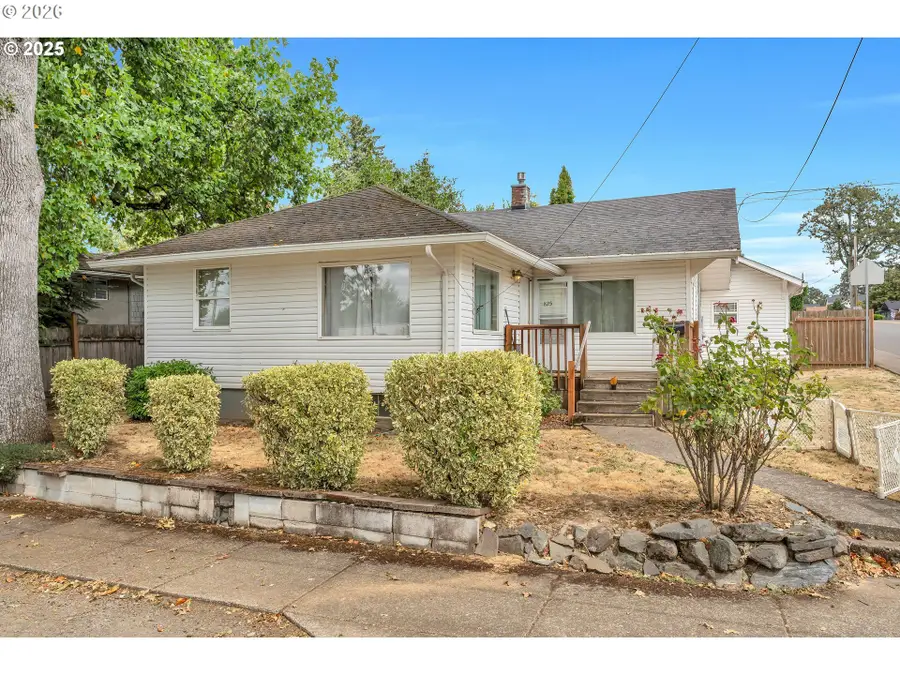 825 Yale Ave, Gladstone, OR 97027 - #3