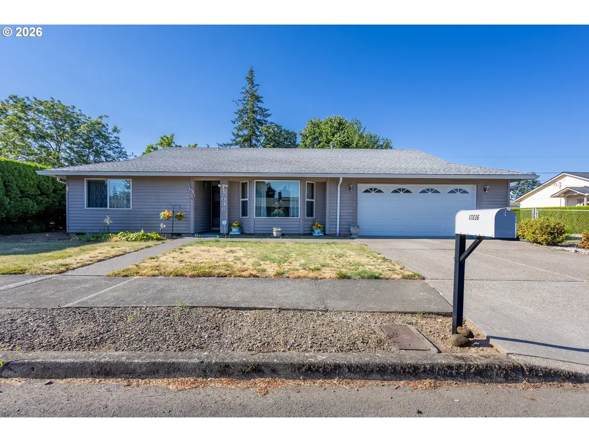 17036 SE Salmon St, Portland, OR 97233 - #1