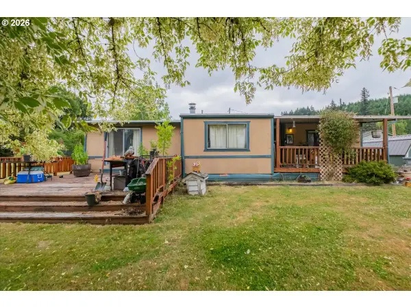 4624 Kalmia St, SweetHome, OR 97386