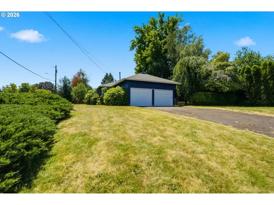 755 NW Overlook Ave, Gresham, OR 97030 - #2