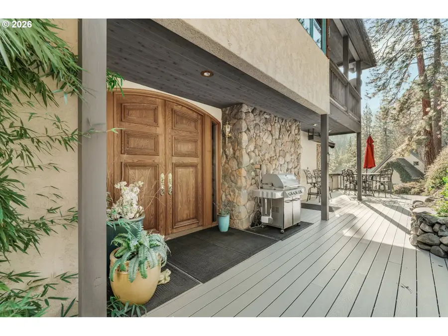 309 Granite St, Ashland, OR 97520 - Image #3