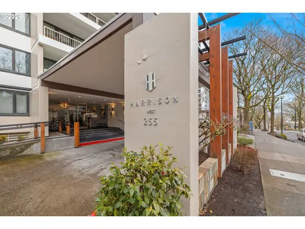 255 SW Harrison St #20D, Portland, OR 97201