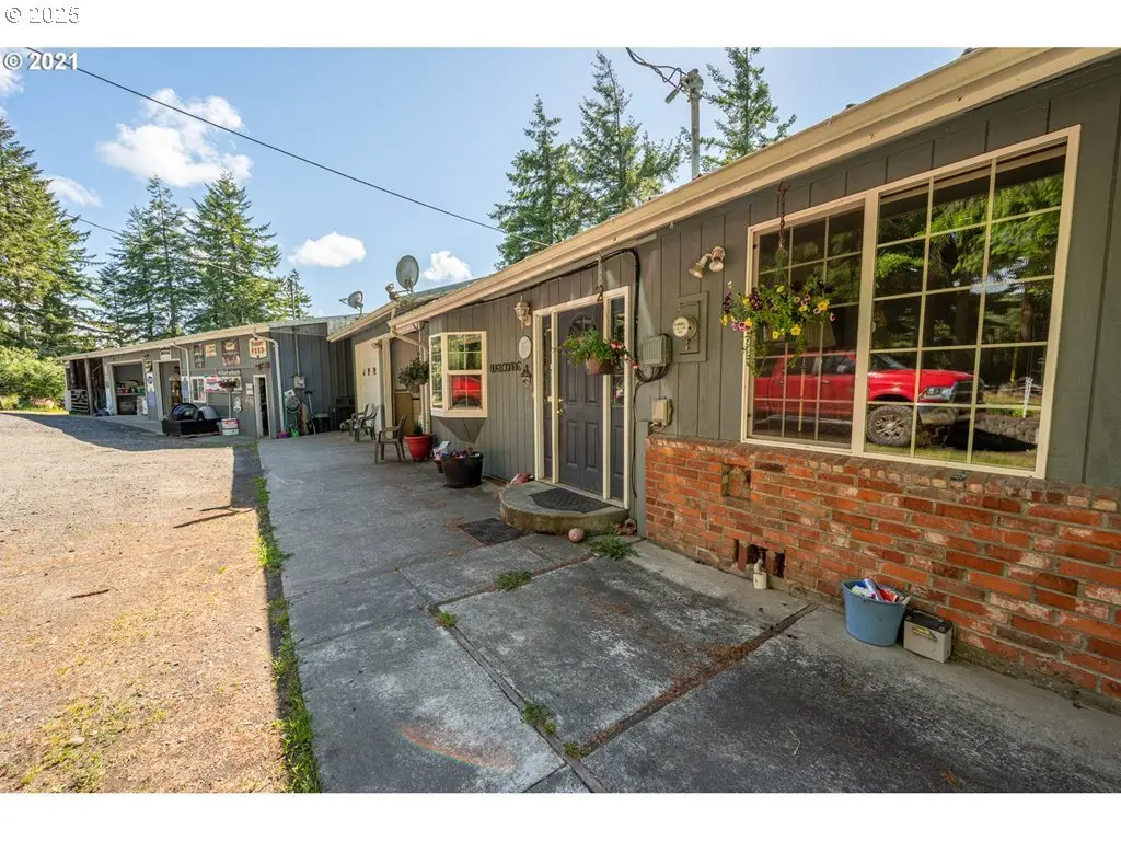 1960 Ranch Rd, Reedsport, OR 97467 - Image #1