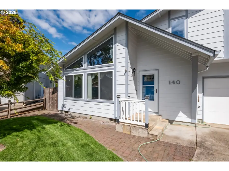 140 Susan Pl, Junction City, OR 97448 - #2
