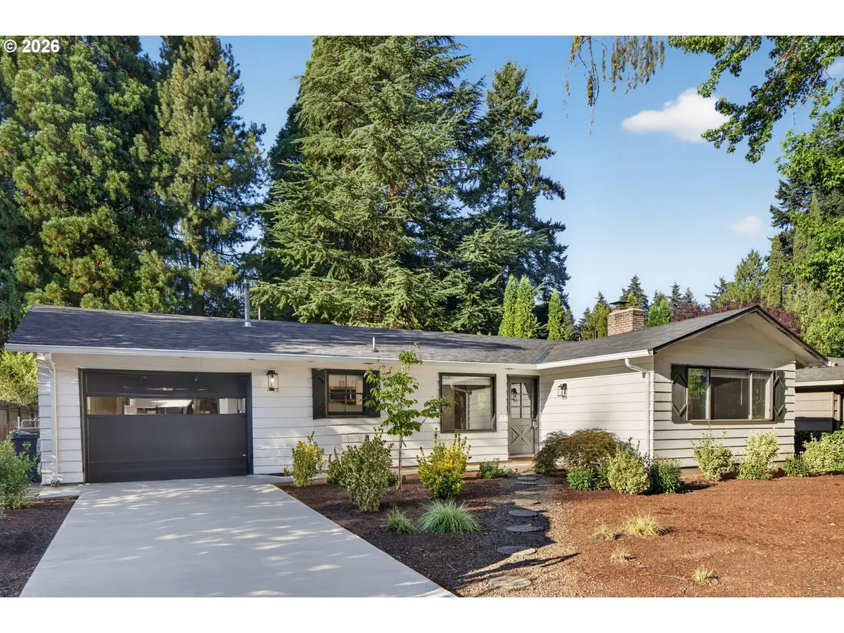 6401 Mcewan Rd, Northwest Clackamas, OR 97035 - #1