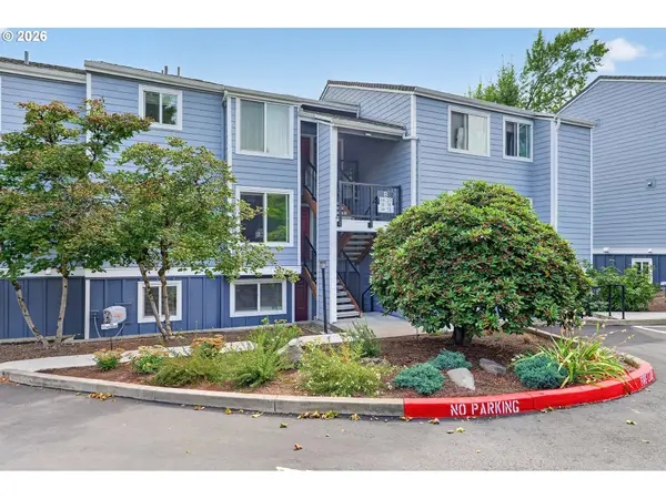 47 Eagle Crest Dr #14, LakeOswego, OR 97035