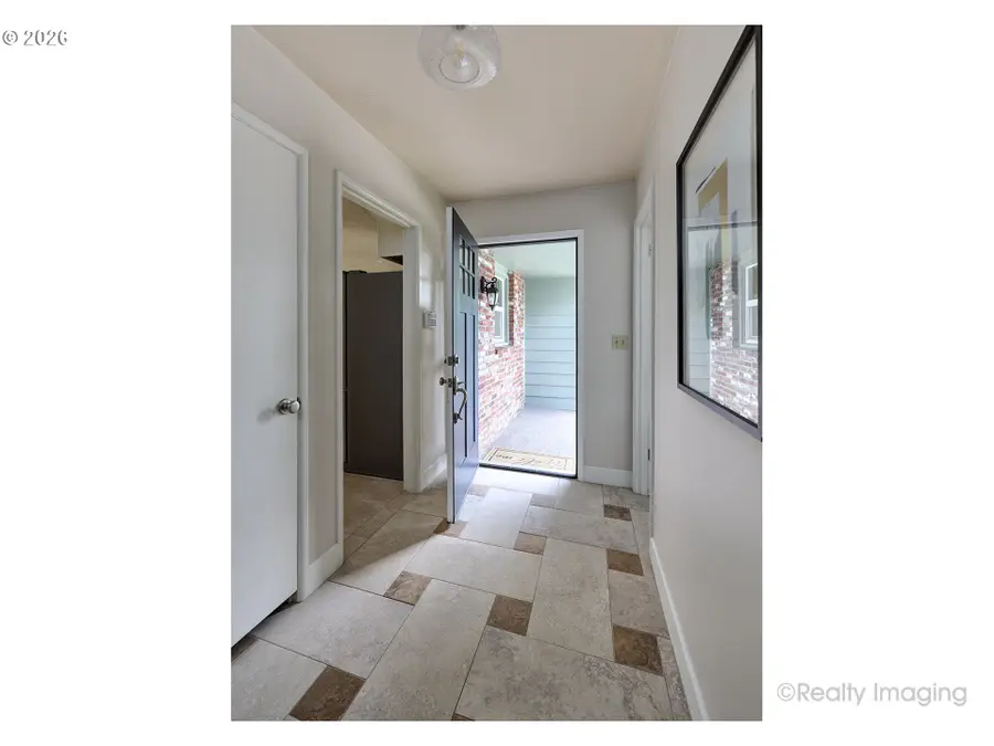 5320 SW Cherry Ave, Beaverton, OR 97005 - #3