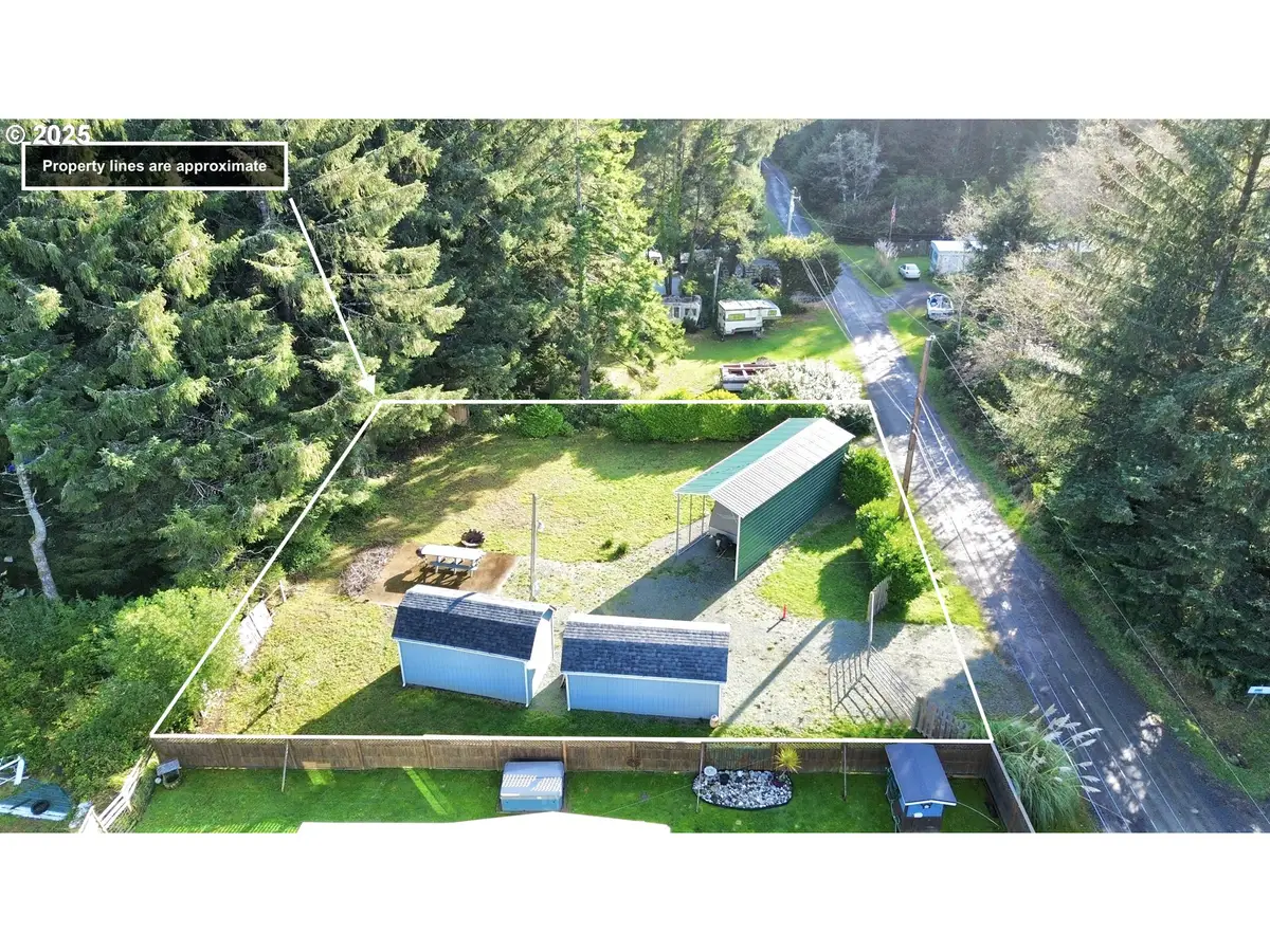 62951 SW 10th Rd, Coos Bay, OR 97420 - Image #1