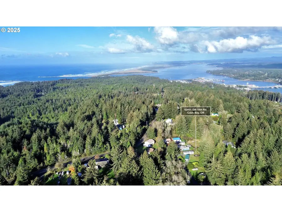 62951 SW 10th Rd, Coos Bay, OR 97420 - Image #2