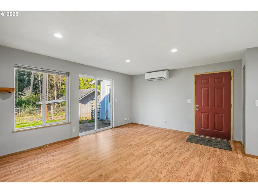 2937 Munsel Lake Rd, Florence, OR 97439 - Image #3