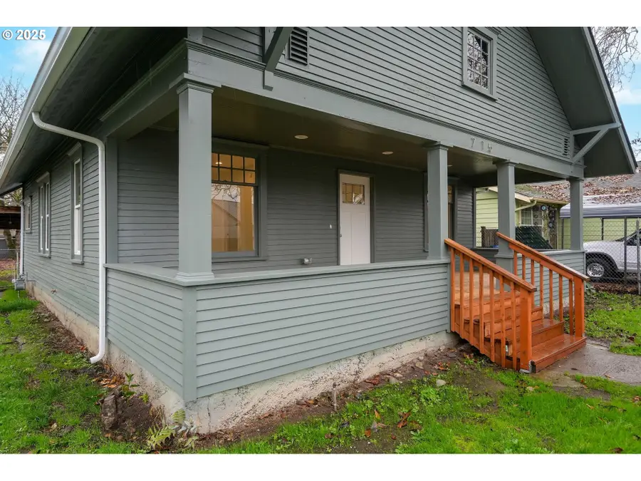 715 19th St, Salem, OR 97301 - Image #3