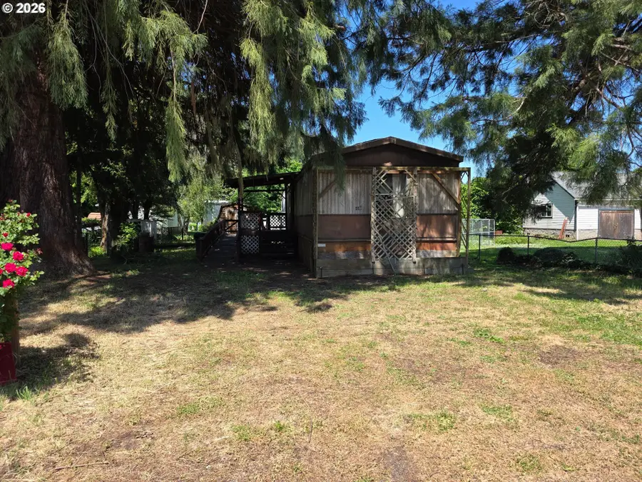 440 Division Ave, Drain, OR 97435 - #3