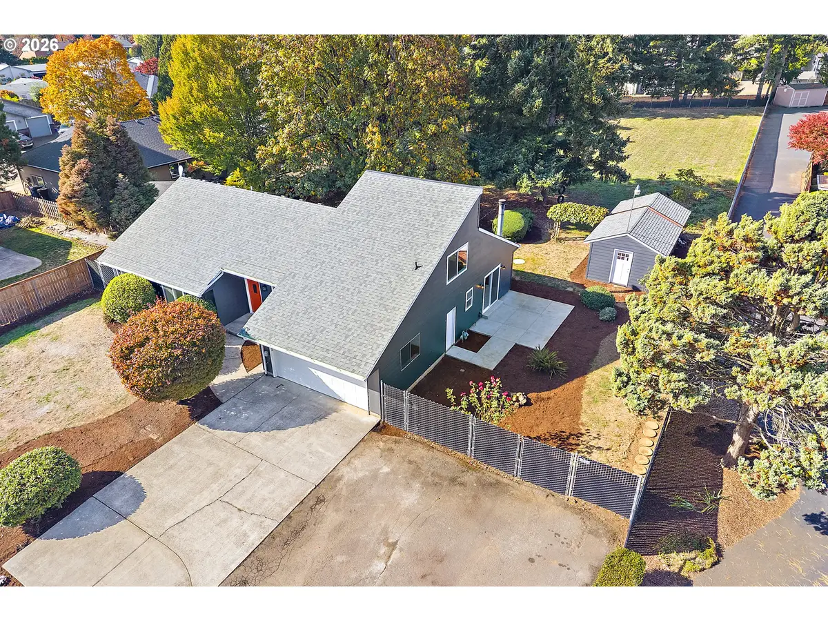 19053 Central Point Rd, Oregon City, OR 97045 - #1
