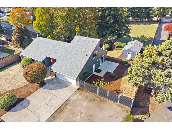 19053 Central Point Rd, OregonCity, OR 97045