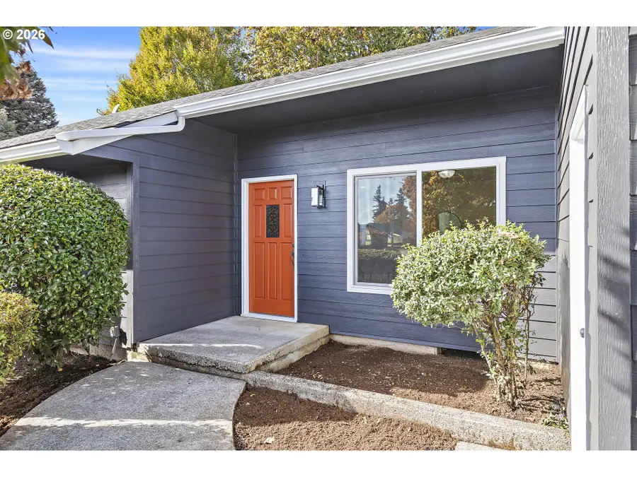 19053 Central Point Rd, Oregon City, OR 97045 - #2