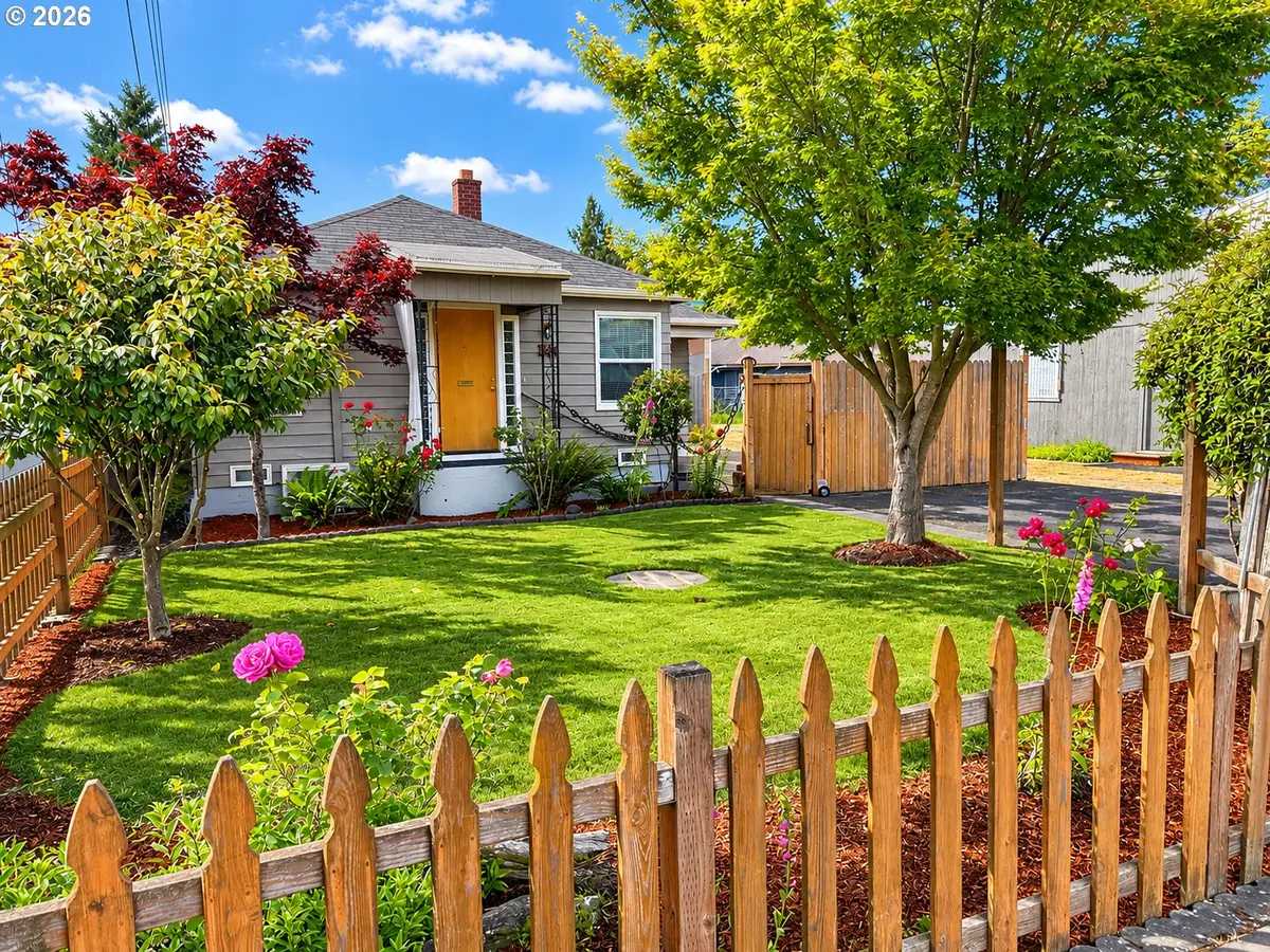 1664 Main St, Springfield, OR 97477 - #1