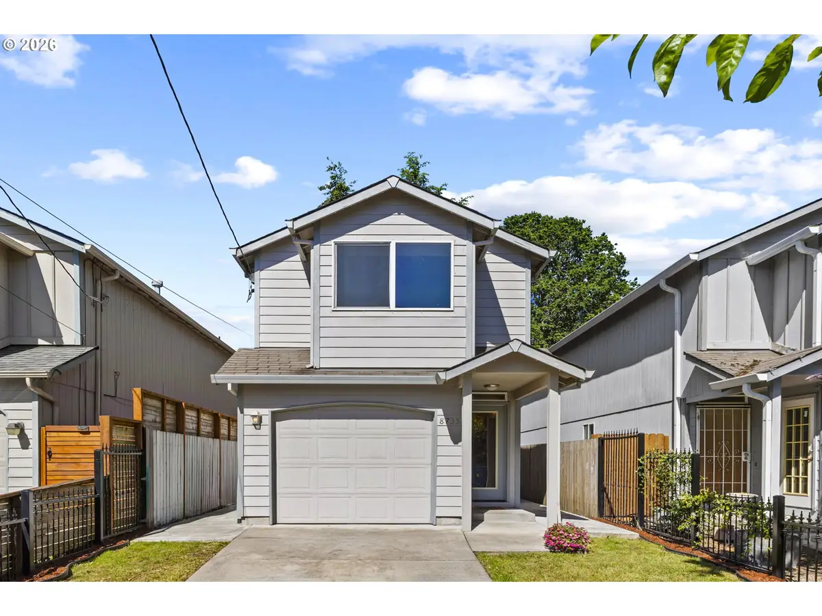 8733 N Dana Ave, Portland, OR 97203 - #1