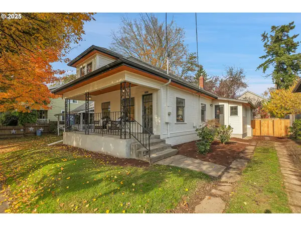 3743 SE Franklin St, Portland, OR 97202