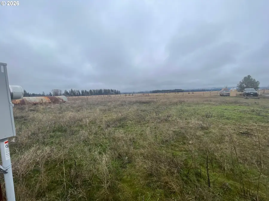 425 S First St, Glenwood, WA 98619 - #2