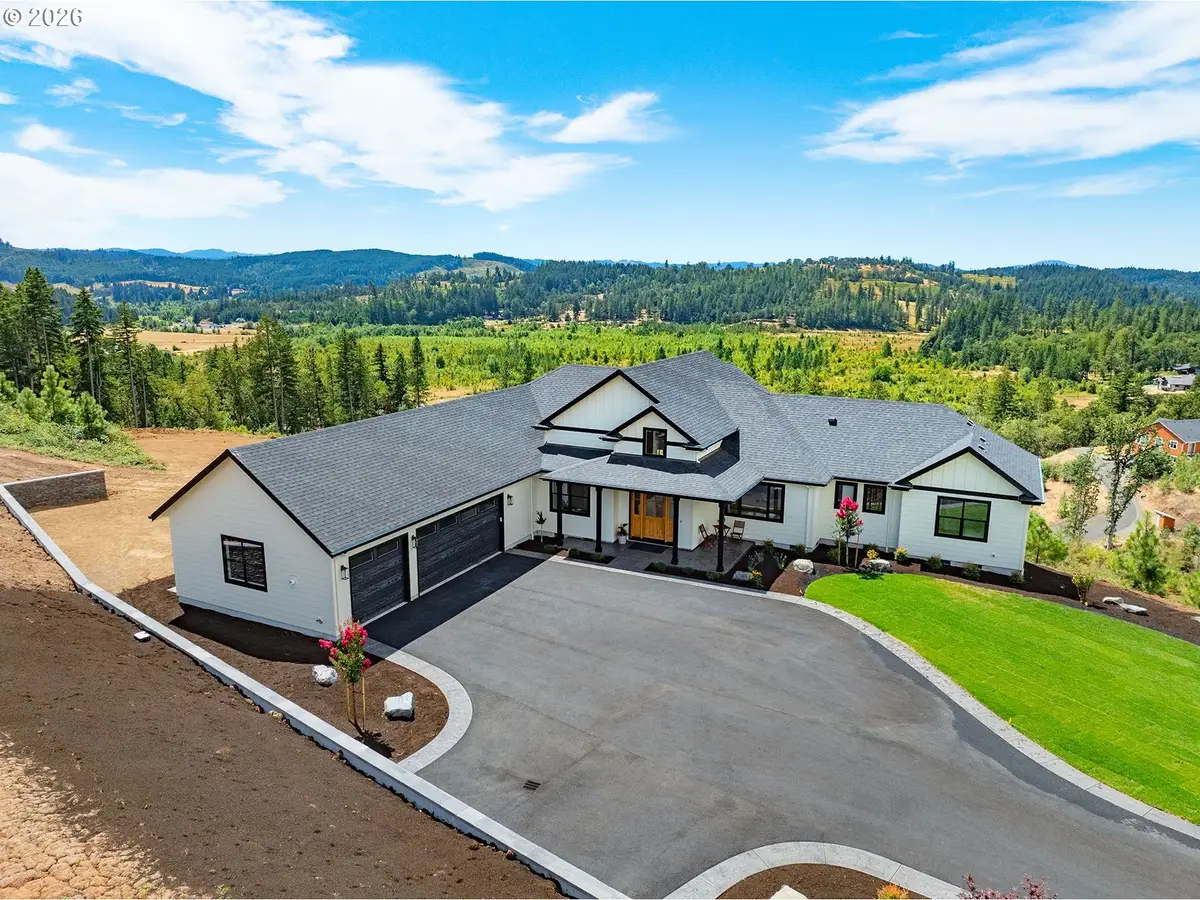 28356 Siesta Ln, Eugene, OR 97402 - #1