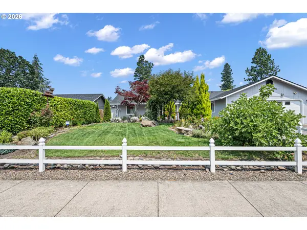 25133 Allure Ave, Veneta, OR 97487