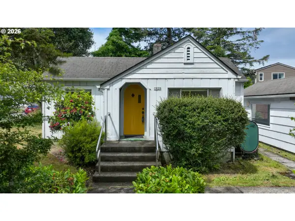 1020 N Roosevelt Dr, Seaside, OR 97138