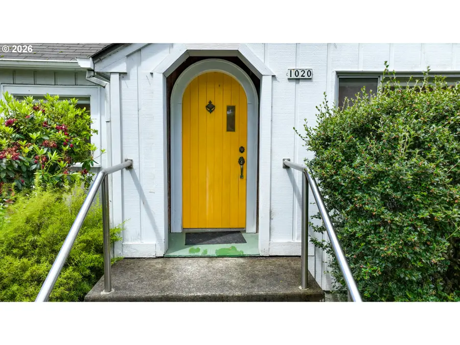 1020 N Roosevelt Dr, Seaside, OR 97138 - #3