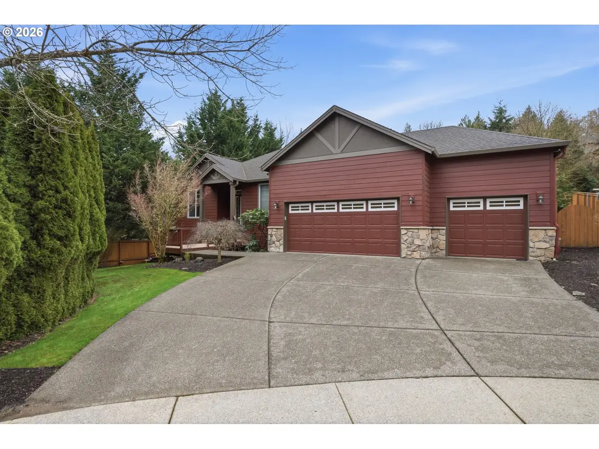 2215 S 13th Cir, Ridgefield, WA 98642 - #1