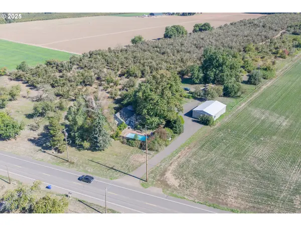 92815 River Rd, JunctionCity, OR 97448