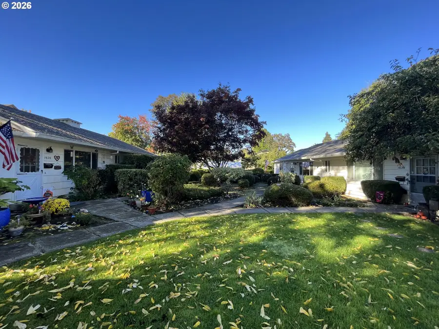 1630 Cedar St, Forest Grove, OR 97116 - #2