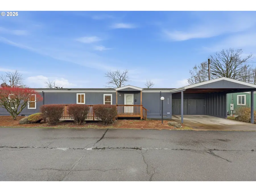 23140 NE Halsey St, Wood Village, OR 97060 - Image #2