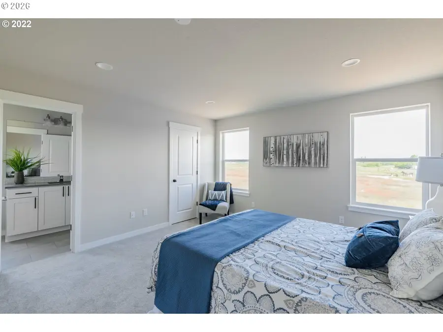 3191 S Linden St #828, Cornelius, OR 97113 - #2