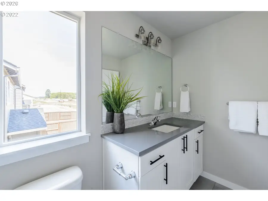3191 S Linden St #828, Cornelius, OR 97113 - #3