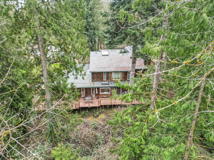 3820 Kenthorpe Way, Northwest Clackamas, OR 97068 - #2