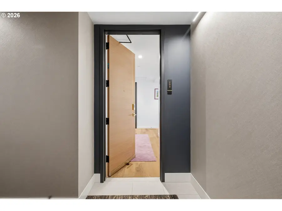 590 Waterfront Way #204, Vancouver, WA 98660 - #3
