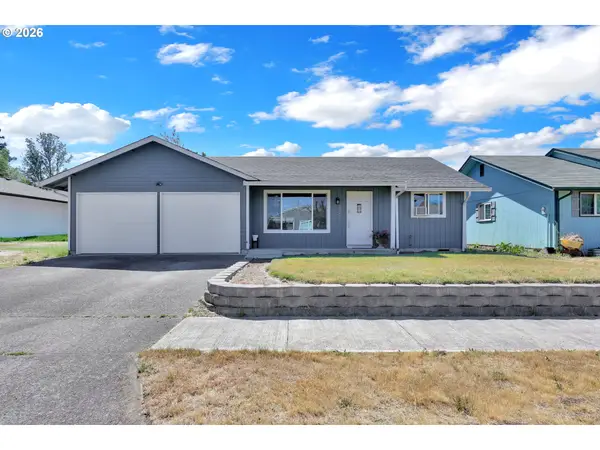 326 38th Pl, Springfield, OR 97478