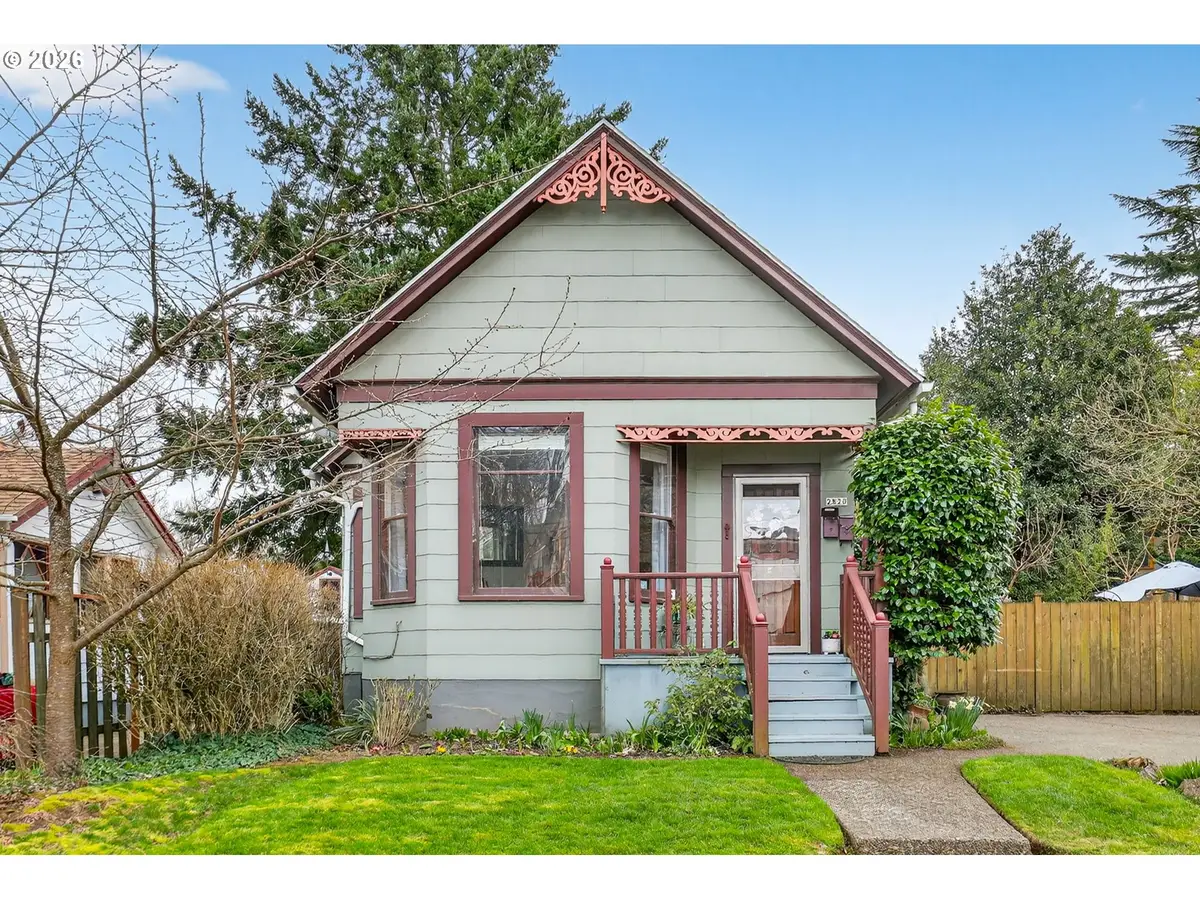 2820 NE Oregon St, Portland, OR 97232 - #1
