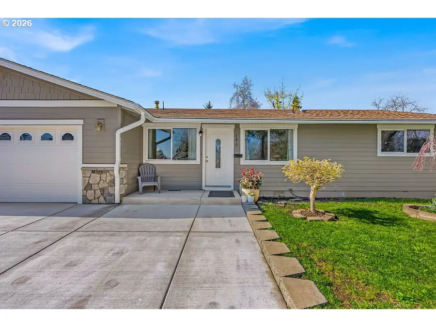 180 Woodcrest Ct, Woodburn, OR 97071 - #2