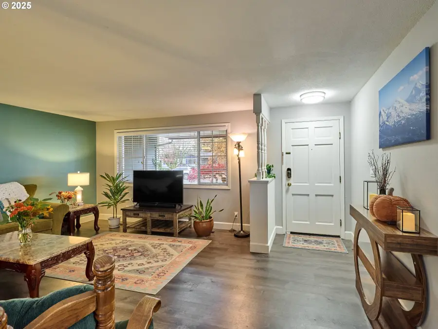 4570 39th Ave, Salem, OR 97301 - Image #3