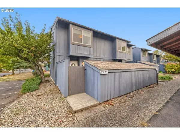 23821 NE Treehill Dr, WoodVillage, OR 97060