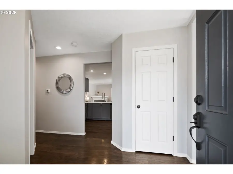 141 NW Cody Ct, Hillsboro, OR 97124 - #3