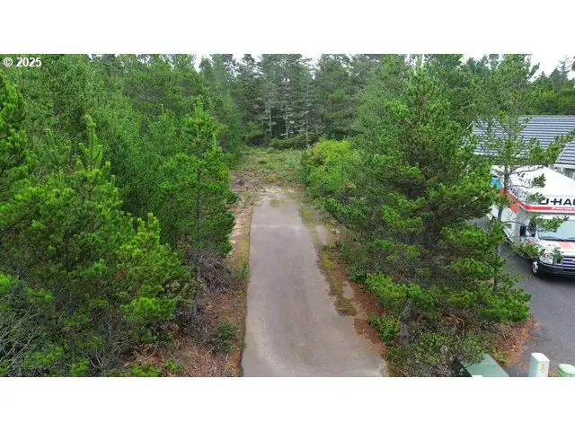 4 Bonnett Way, Florence, OR 97439 - Image #2