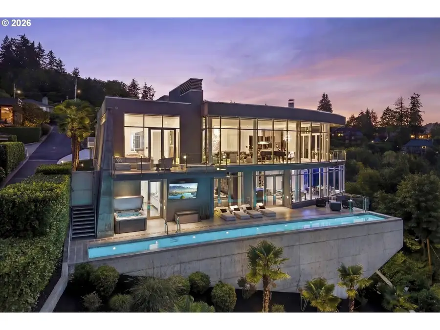 1305 SW Myrtle Ct, Portland, OR 97201 - Image #2