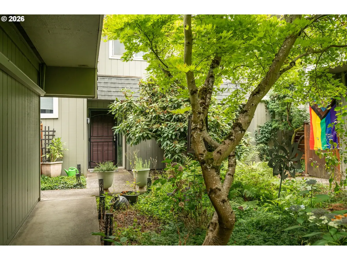 1500 Norkenzie Rd, Eugene, OR 97401 - #1