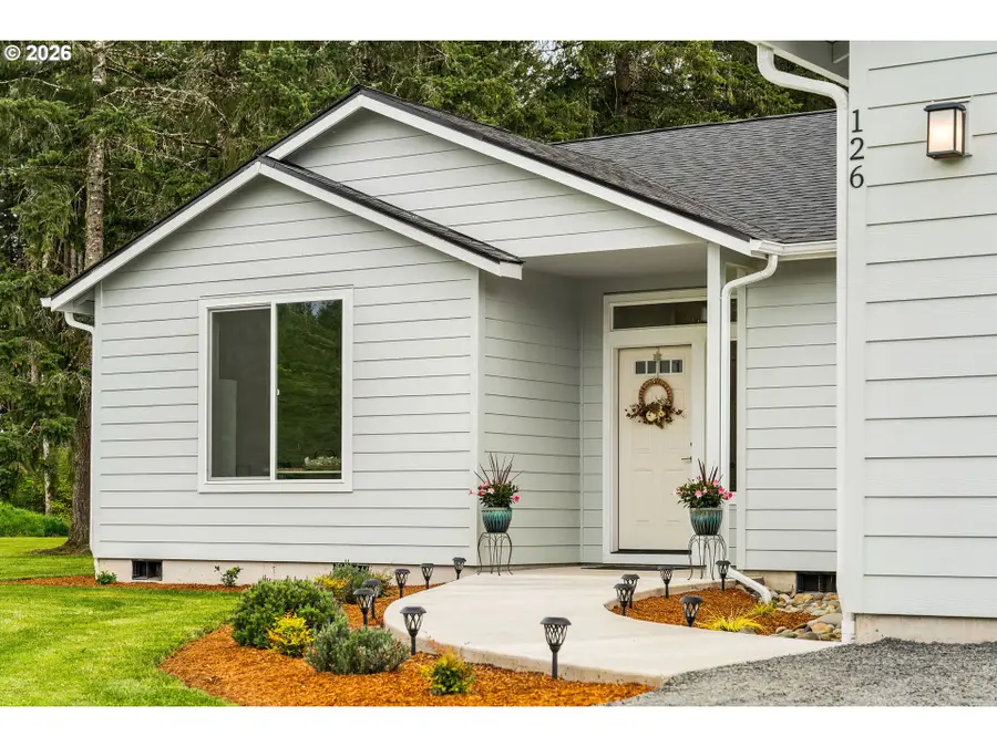 126 Otter Fox Ln, Winlock, WA 98596 - #3
